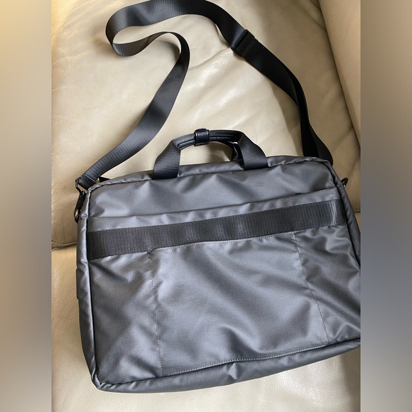 Air Canada The Tablet Crossbody Laptop Bag - Picture 2 of 13